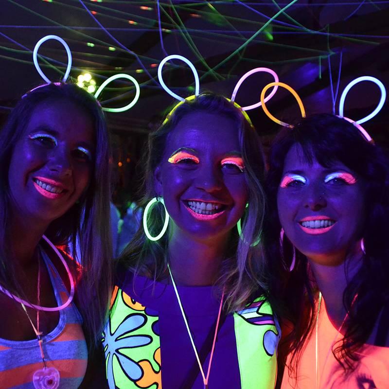 Karanlıkta Parlayan Fosforlu Glow Taç Fosforlu Renkli Taç 6 Adet (5538) 1