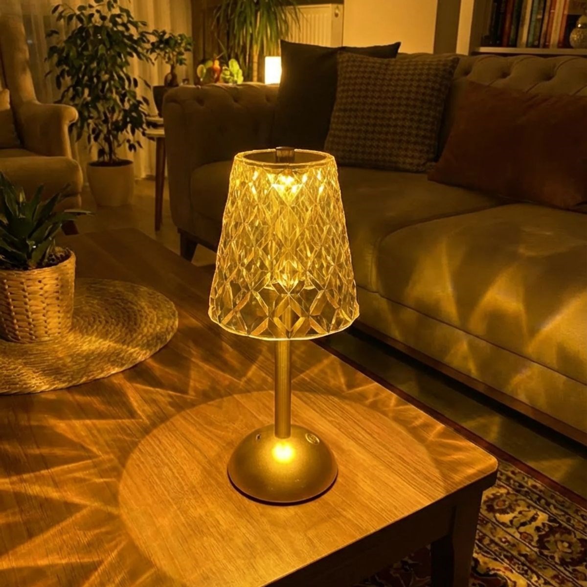 Uzun Klasik Gri Baklava Model LED Masa Lambası – Dokunmatik, 3 Renk Işık Modlu, Şarjlı Dekoratif Gece Lambası (5538) 4